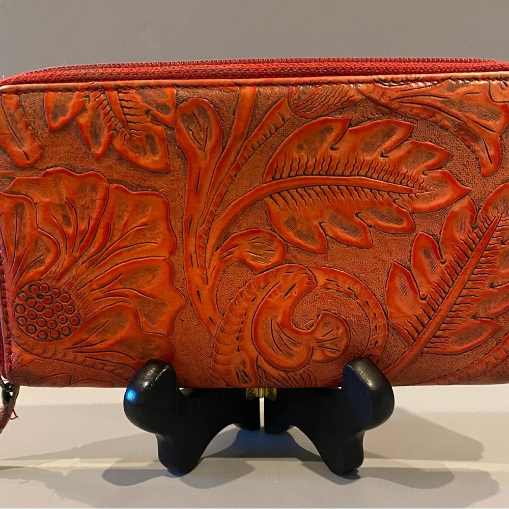 Lodis Red Leather Accessory